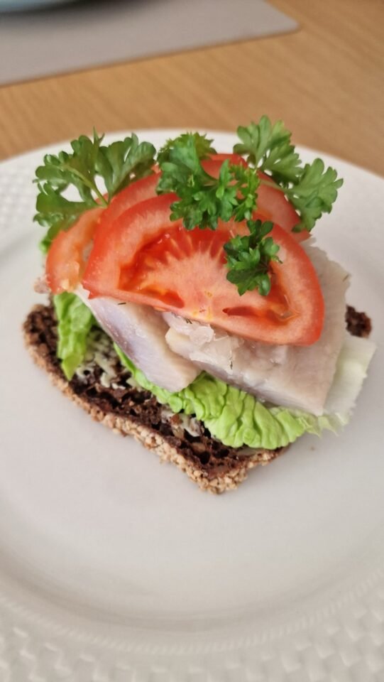 smorrebrod med syltede sild