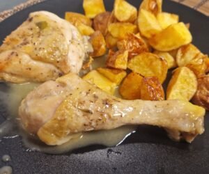 Pollo al ajillo
