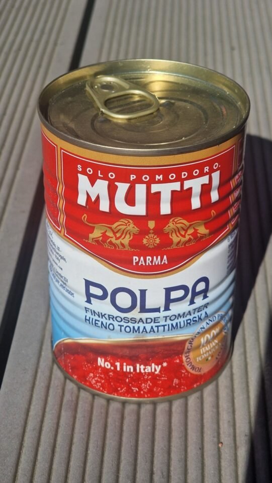 Dåse med Mutti polpa, fint hakkede tomater