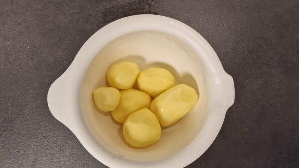 Tilberedning af spansk tortilla, trin 1