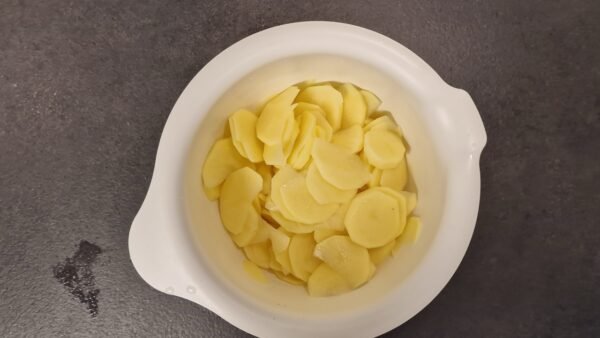 Tilberedning af spansk tortilla, trin 2