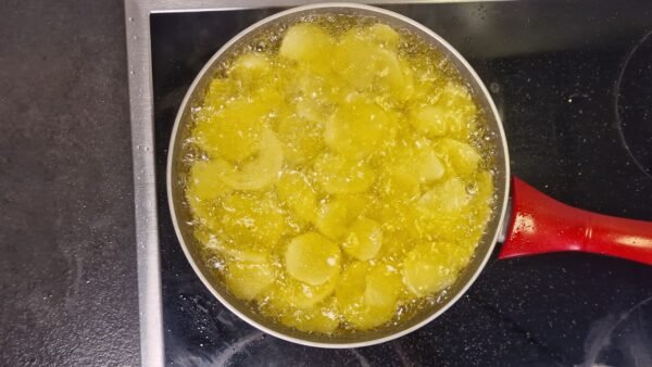 Tilberedning af spansk tortilla, trin 4